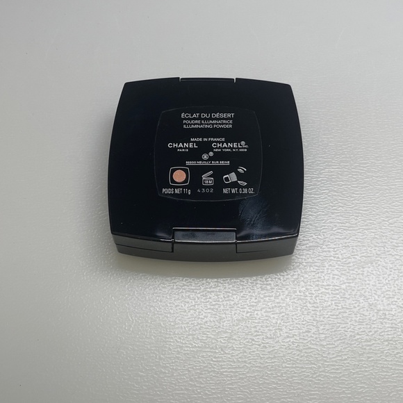 CHANEL ECLAT DU DESERT ILLUMINATING POWDER 2020 LIMITED EDITION  COMPACT 11g - Picture 3 of 5